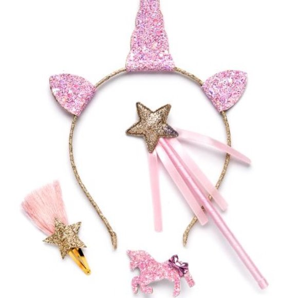 Other - This unicorn gift box